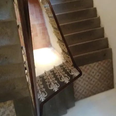 The Angela's House And Large Balcony On The Square Apartment Todi