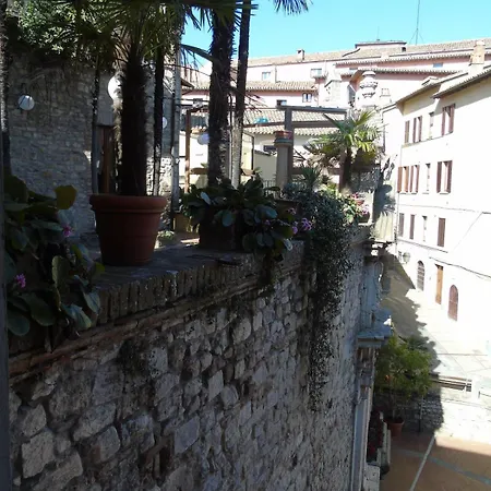 The Angela's House And Large Balcony On The Square Apartman *
